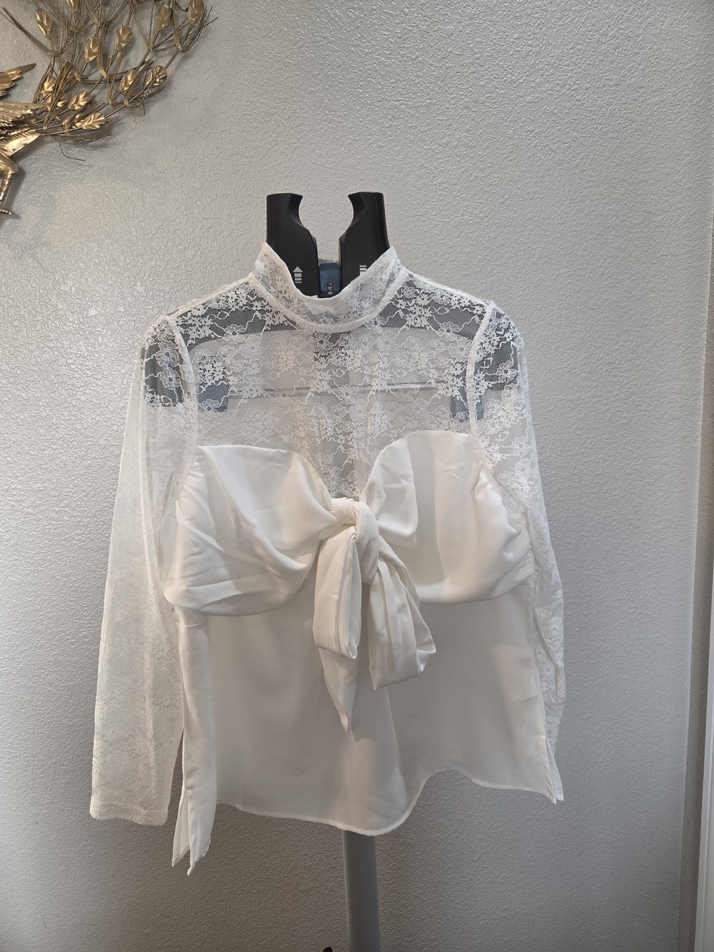 Eloquii White Lace Long-Sleeve Tie-Front Blouse